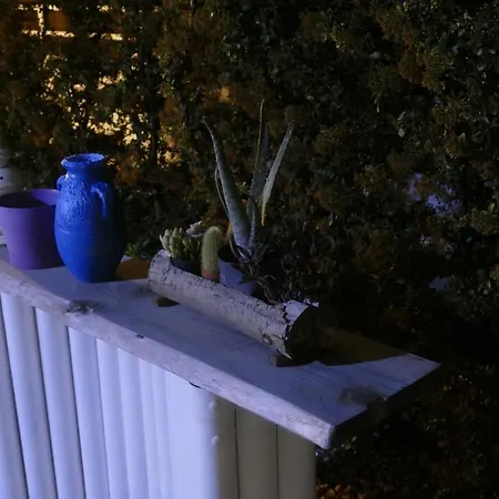 Elite לינה וארוחת בוקר 3*