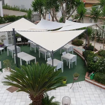 Elite Bed & Breakfast 3*