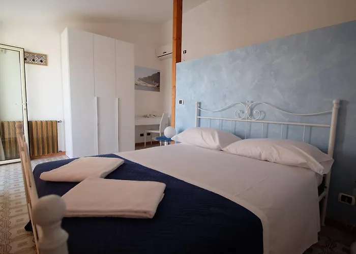 Elite Bed & Breakfast 3*